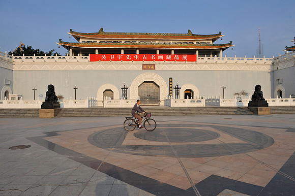china_zhuhai_PLG7240