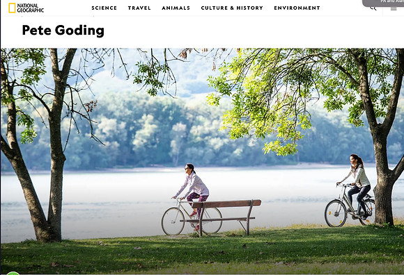 Nat Geo Photographer's page - https://www.nationalgeographic.fr/photographe/pete-goding